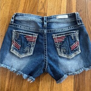 Vigoss Blue Denim Shorts with Flag Accents Women’s size 10